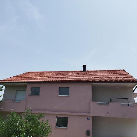 Apartman Hope Zmijavci Esterno foto