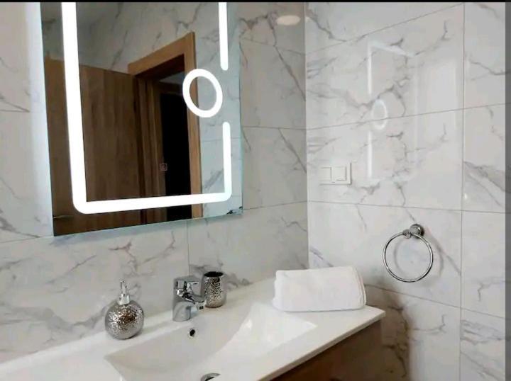 Apartman Hope Zmijavci Esterno foto